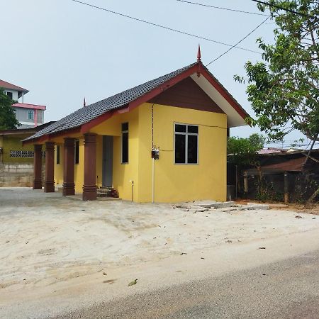 Room Stay Tok Wan 2 Kampung Kuala Besut Buitenkant foto